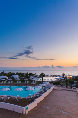 Torre Cintola Greenblue Sea Emotions