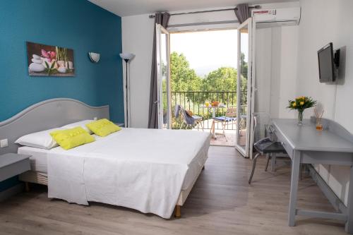 Hotel Le Neoulous