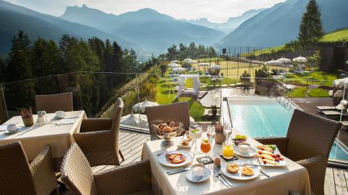 Hotel Albion Mountain Spa Resort