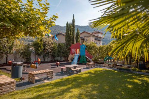 4 Limoni Apartment Resort