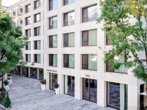 STAGE 12 – Hotel by Penz