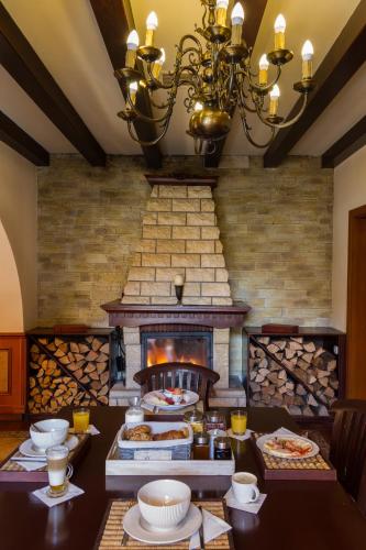 Hangya Panzió és Étterem