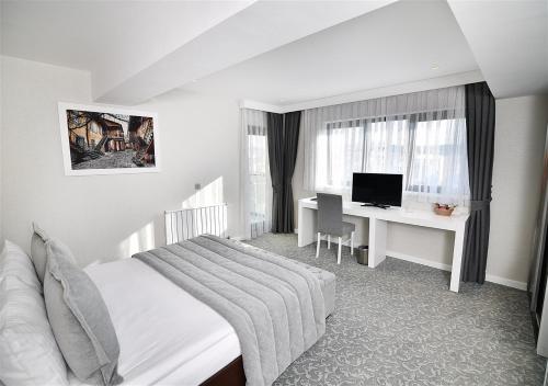 Guvenay Business Hotel