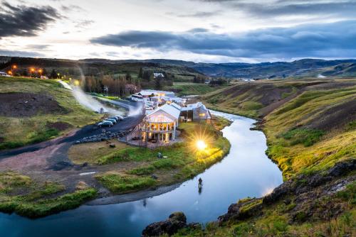 Frost & Fire Guesthouse