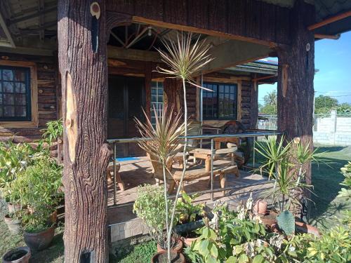 VieVan's Transient House