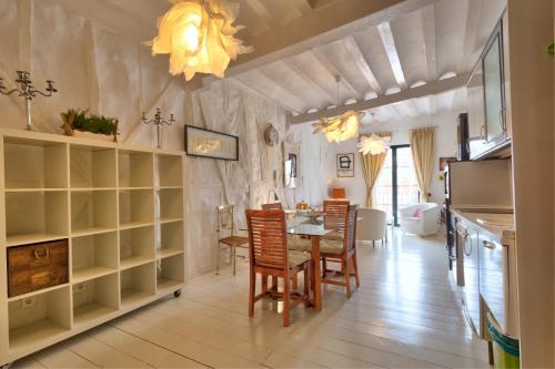 Edificio 10 by Plaza Mayor Apartamentos