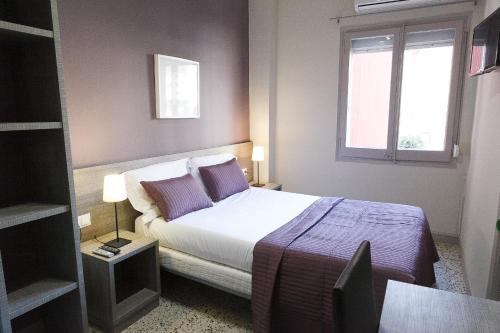 Hostal Fonda Montserrat