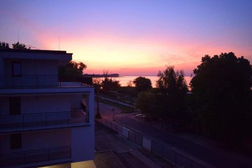 Balatoni Élmény - csopaki apartmanlakások 20 méterre a Balatontól