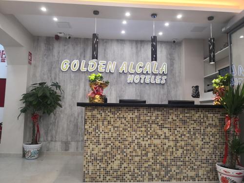 Golden Alcala Hostal