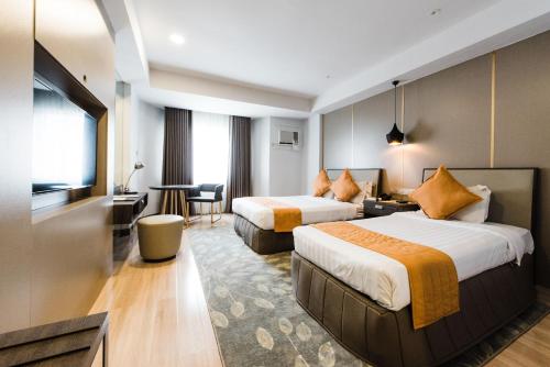 L’ Fisher Hotel
