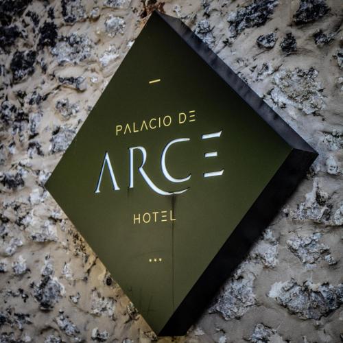 Palacio de Arce Hotel