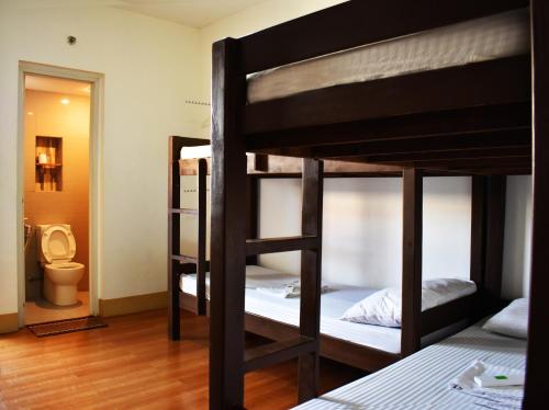 Sulit Dormitel and Budget Hotel