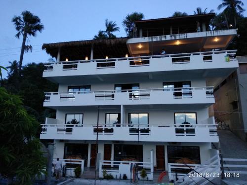Jalyn's Resort