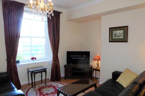 Skene Terrace Apartments