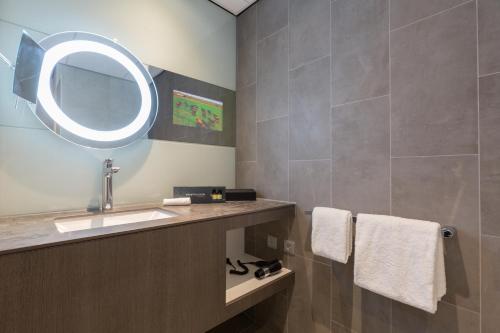 Postillion Hotel & Convention Centre Amsterdam