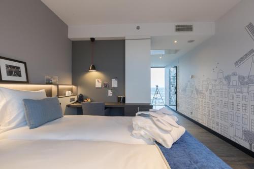 Postillion Hotel & Convention Centre Amsterdam