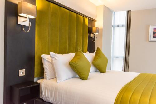 The St Nicholas Hotel