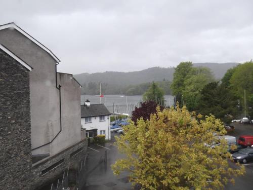 The Bay House Lake View Guest House