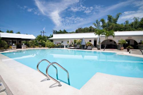 Panglao Regents Park Resort