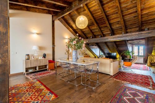 Edificio 10 by Plaza Mayor Apartamentos