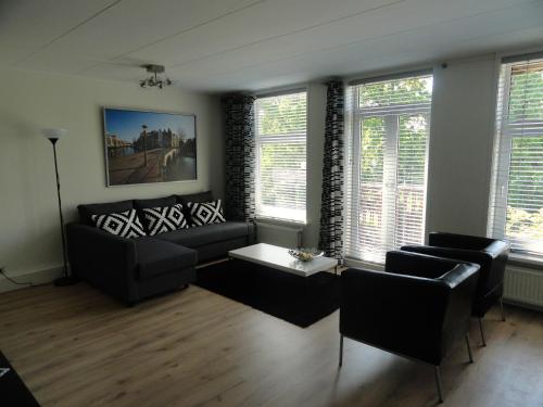 Frankendael Apartments Hotel