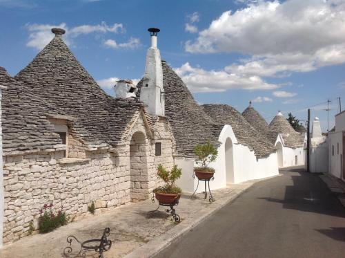 Tipico Resort In Trulli