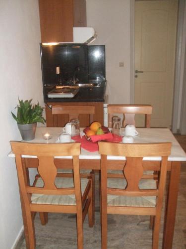 Irini Apartments