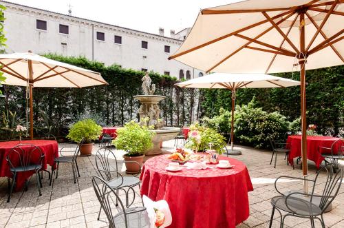 Hotel Belle Arti Venice