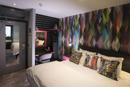 Village Hotel Bristol