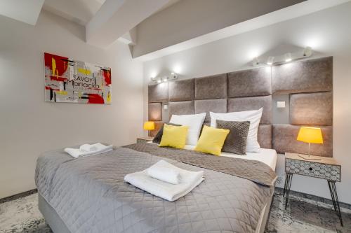 Savoy Mariacka Apartments