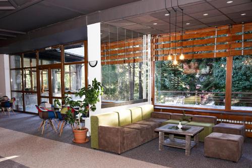 Hotel Bor