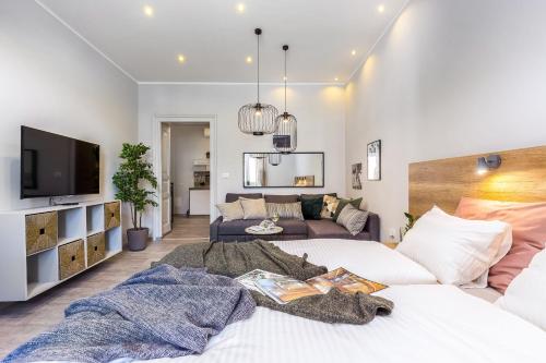 Number 1 Deluxe Apartments