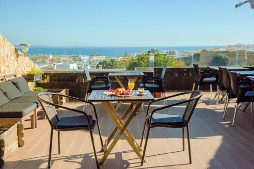 Uptown Bed & Breakfast