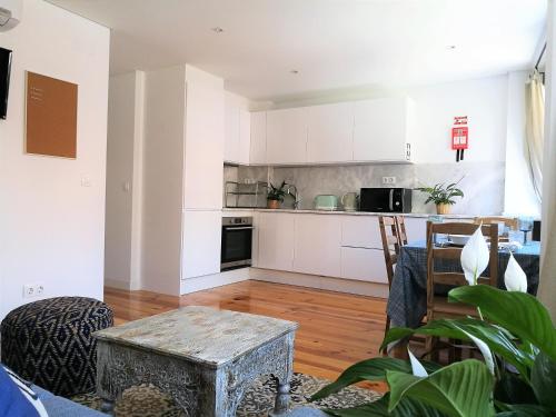 Lx Design Apartment near Congress Center