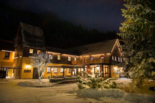 Flair Waldhotel Mellestollen
