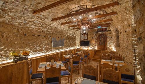 Kamares Boutique Hotel & Spa