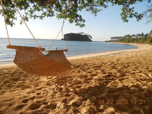 Binucot Beach Resort