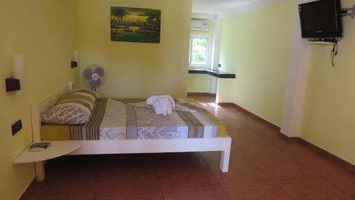 Binucot Beach Resort