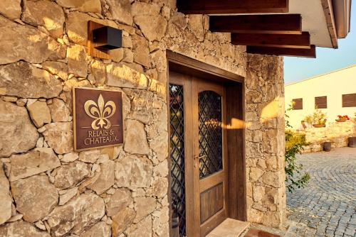 Zornitza Family Estate