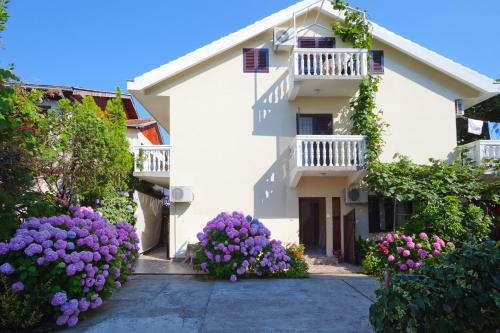 Apartments Ratkovic