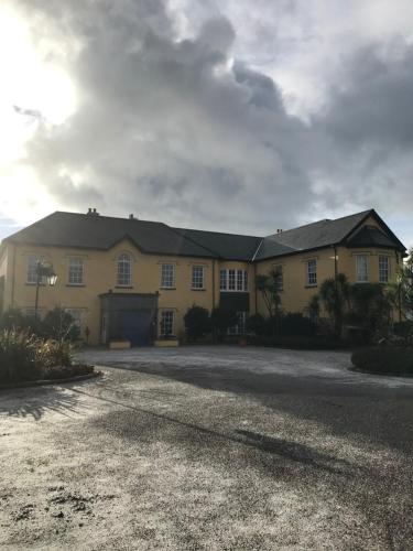 Emlagh Country House