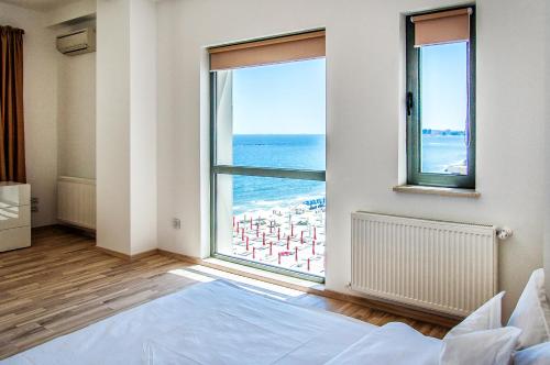 Riviera Residence Apartments