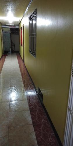 Golden Queen Suites