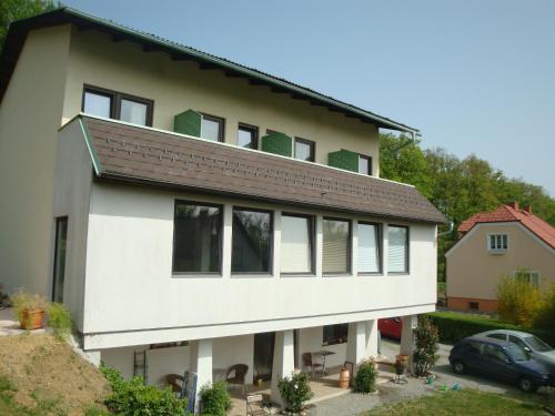 Haus Camelia
