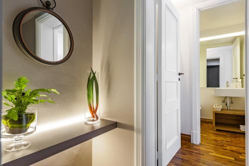 Ferrini Home Residence 150