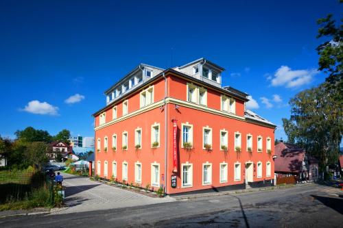 Pytloun Travel Hotel