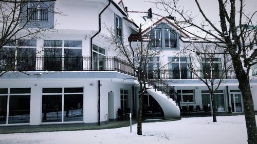 Houston Resort