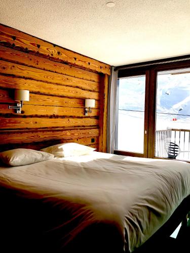 Alberta Hotel