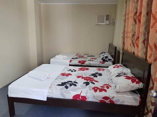Madid's Inn Beach Resort
