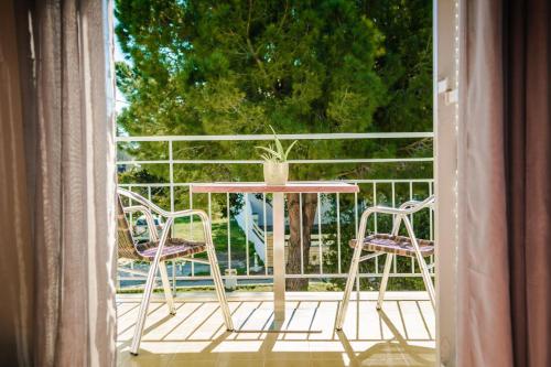 Three Seasons Resort